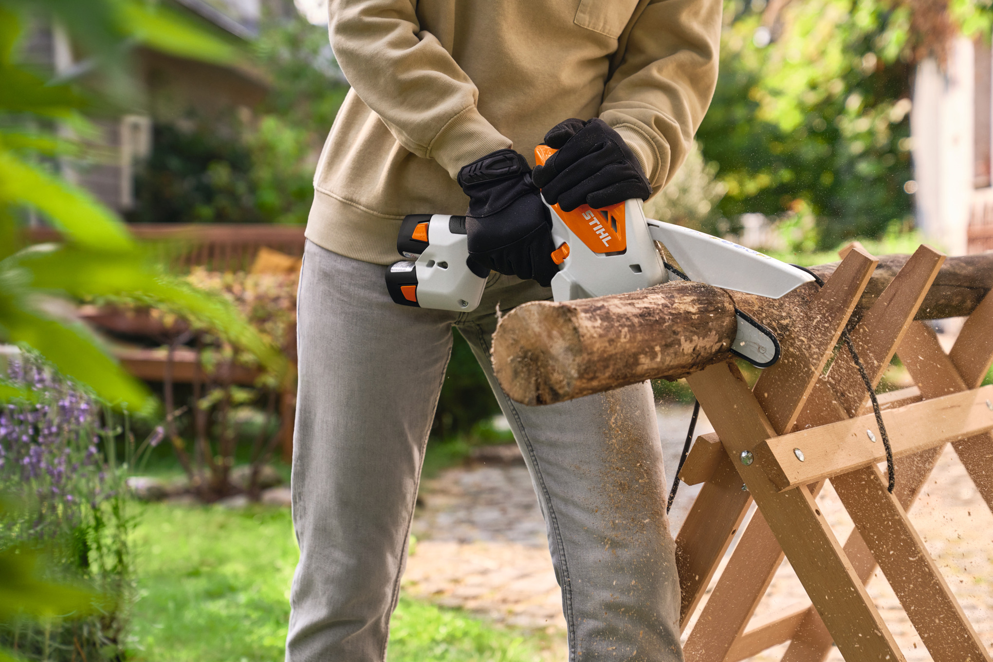 GTA 30, com 2 baterias AS 2 e carregador AL 5-2