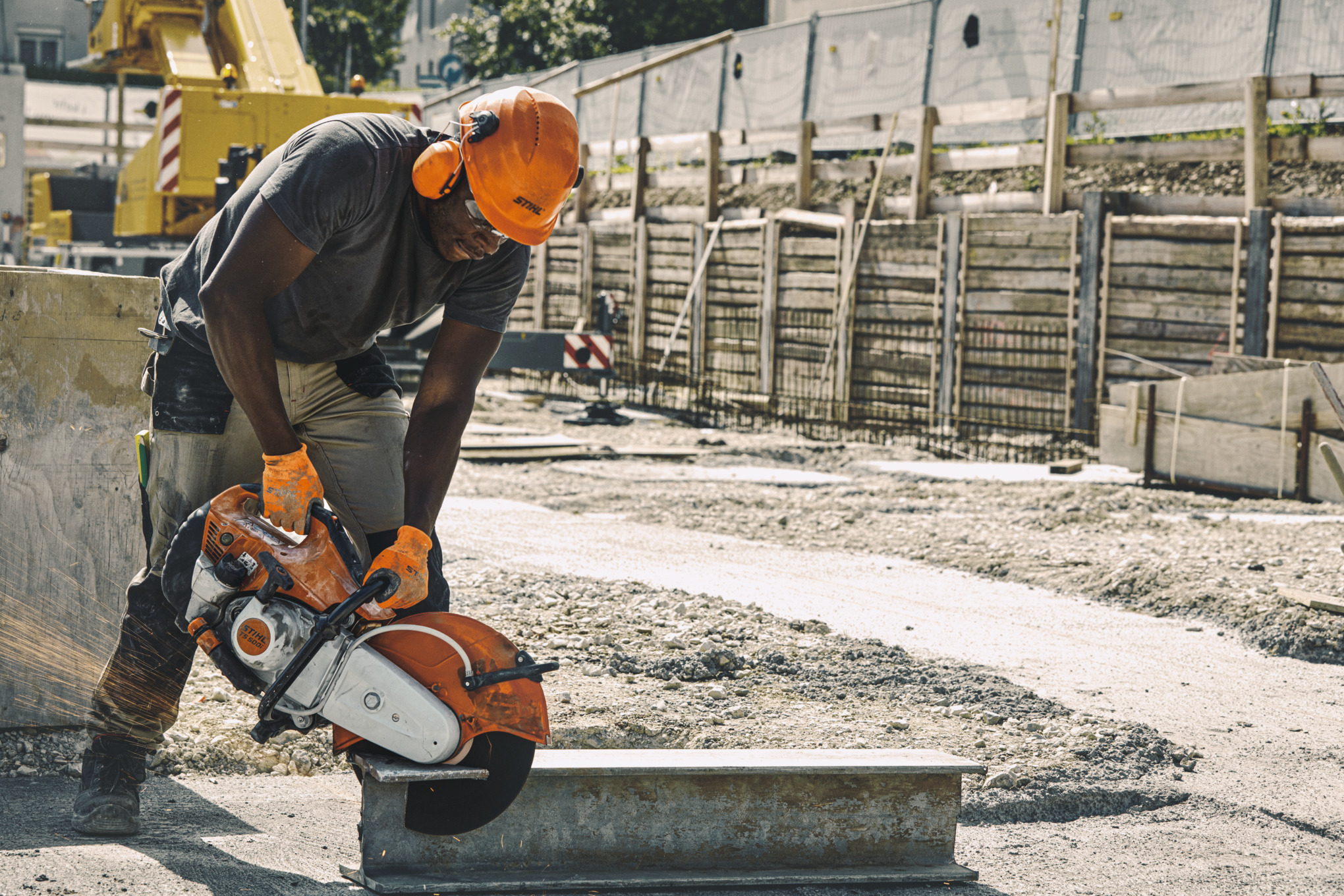 TS 500i - Cortador de disco (350mm) com injecção electrónica STIHL