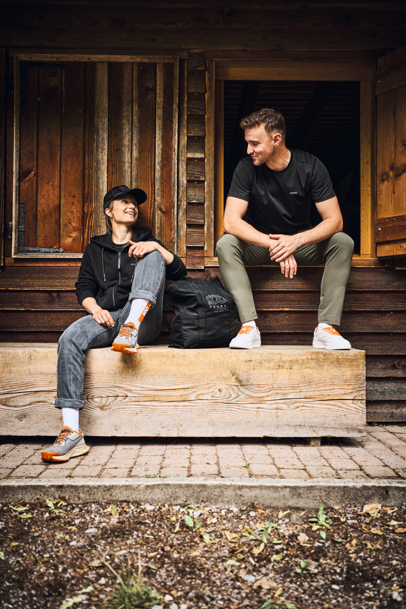 T-shirt «STIHL 100 reflective» preta