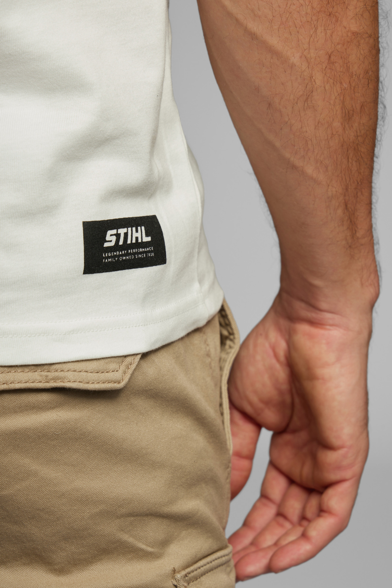 T-Shirt SUSTAINABLE ICON" Branca