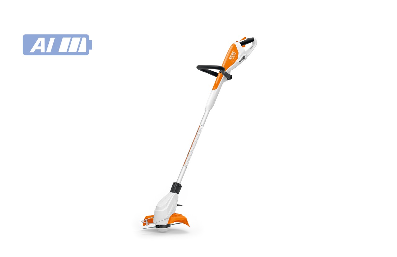 Imagem de produto da motorroçadora a bateria STIHL FSA 45, ícone de bateria em cima à esquerda para o sistema STIHL AI